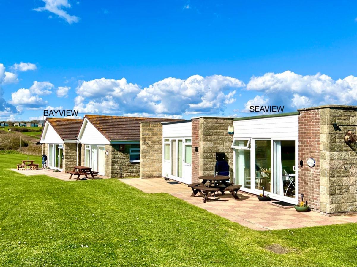 Seaview Self-Catering Coastal Bungalow In Rural West Wight Freshwater Zewnętrze zdjęcie